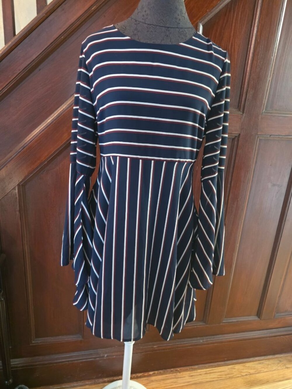 Sadie Robertson Wild Blue Navy & Red Striped Bell Sleeve Dress Polyester Womens